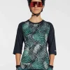 Women DHaRCO Womens 3/4 Sleeve Jersey |