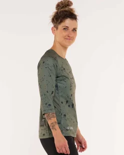 Women DHaRCO Womens 3/4 Sleeve Jersey |
