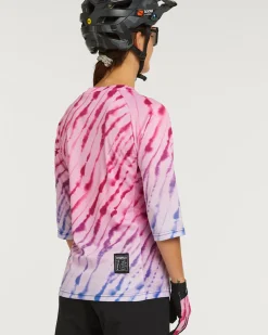 Women DHaRCO Womens 3/4 Sleeve Jersey |