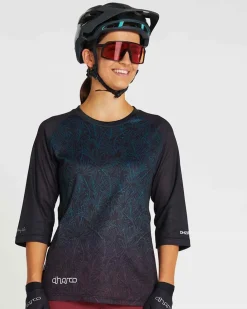 Women DHaRCO Womens 3/4 Sleeve Jersey |