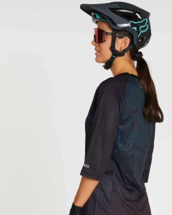 Women DHaRCO Womens 3/4 Sleeve Jersey |