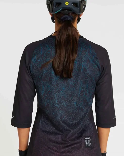 Women DHaRCO Womens 3/4 Sleeve Jersey |