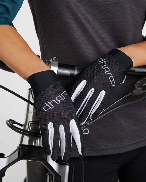 Women DHaRCO Womens Gloves |
