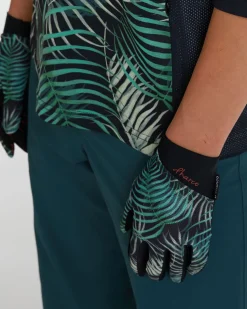Women DHaRCO Womens Gloves |
