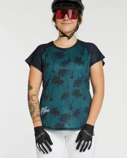 Women DHaRCO Womens Raglan Jersey |