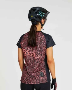 Women DHaRCO Womens Short Sleeve Jersey |