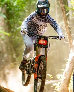 DHaRCO Youth Gravity Jersey |